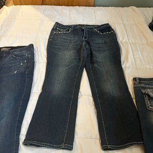 CATO Woman 16W Jeans back pocket bling!